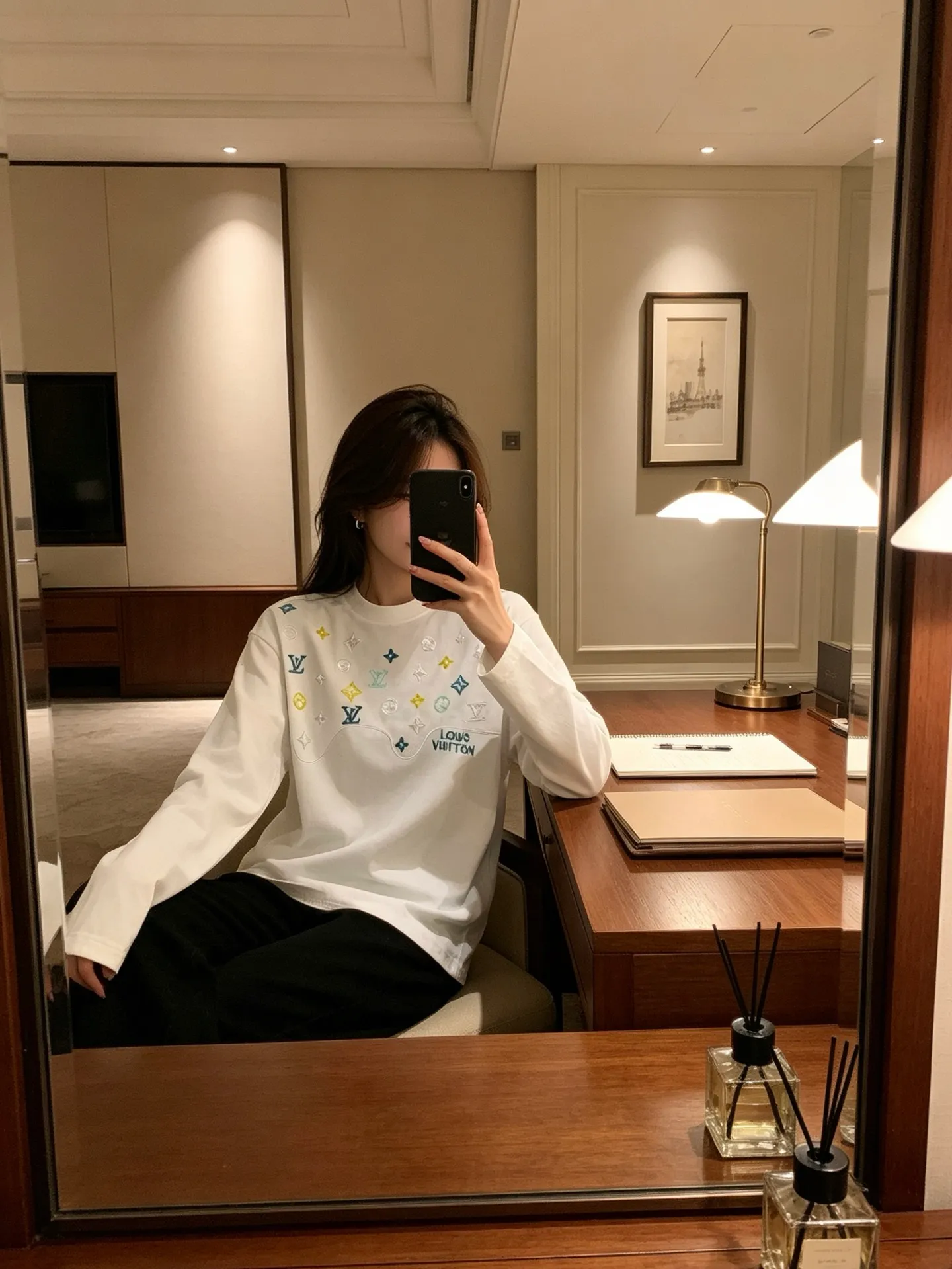 Louis Vuitton/ T
